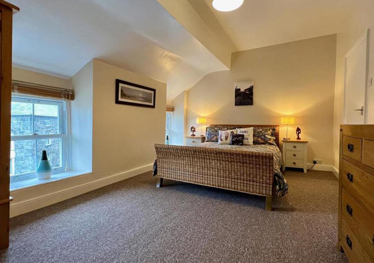 ברמאות' Luxury 4 Bedroom Seaside Apartment - Glan Y Werydd House מראה חיצוני תמונה