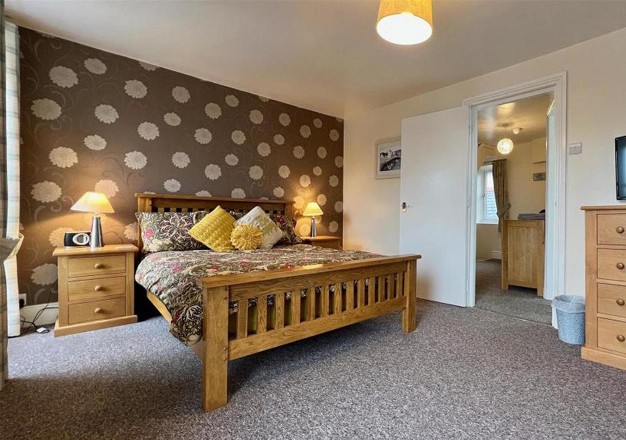 ברמאות' Luxury 4 Bedroom Seaside Apartment - Glan Y Werydd House מראה חיצוני תמונה